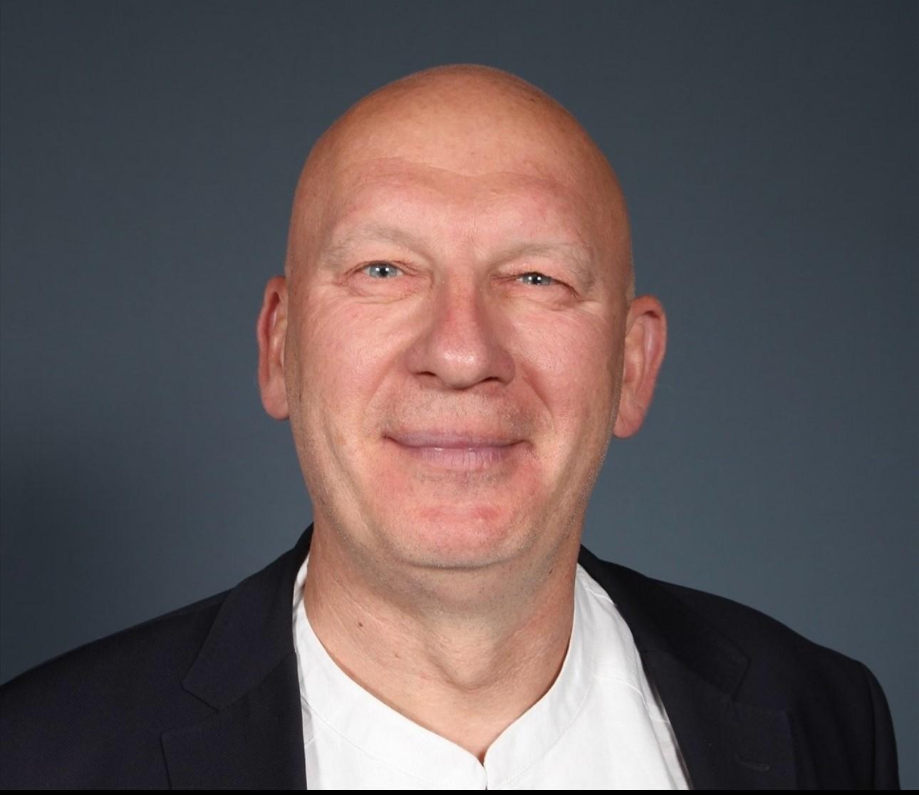alexander_gebauer
